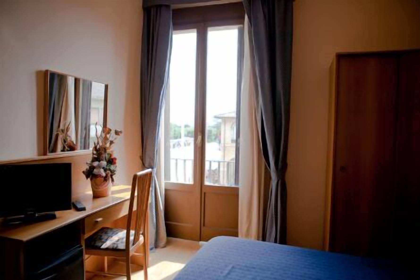 Hotel Porziuncola Assisi Luaran gambar